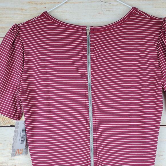 NWT Lularoe Amelia Dress in a XS - Picture 4 of 8